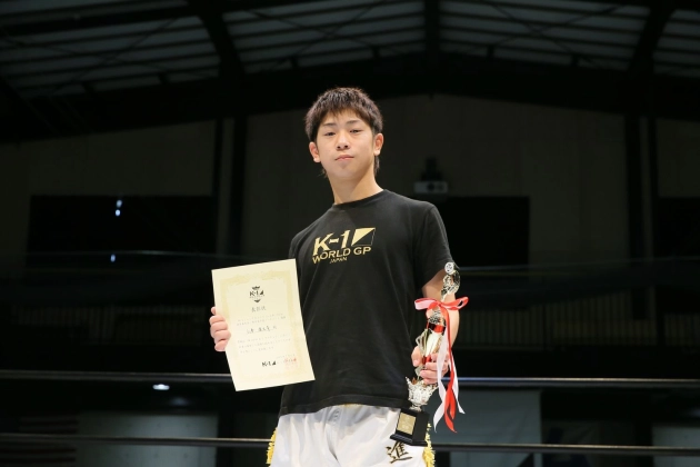 ジュニアBクラス 2～3年 トーナメント-55kg 優勝　小谷進之介（月心会）