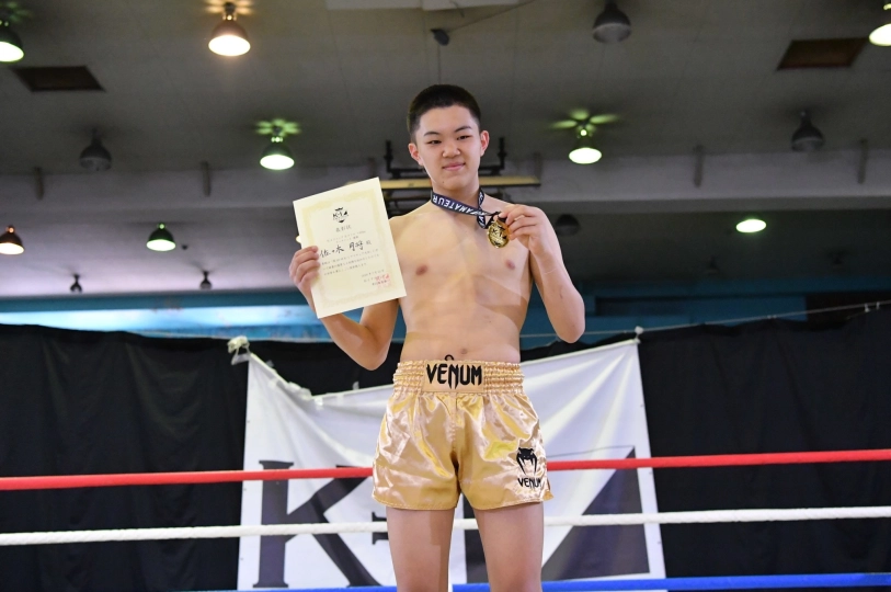 佐々木 月将（kickboxing gym SHINYUUKI＋）