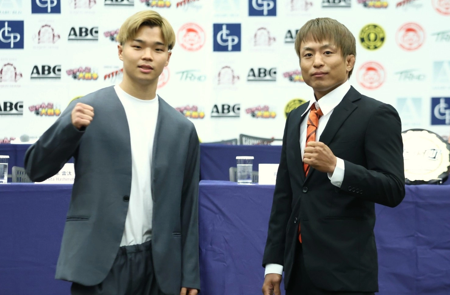 橋本（左）と長野
