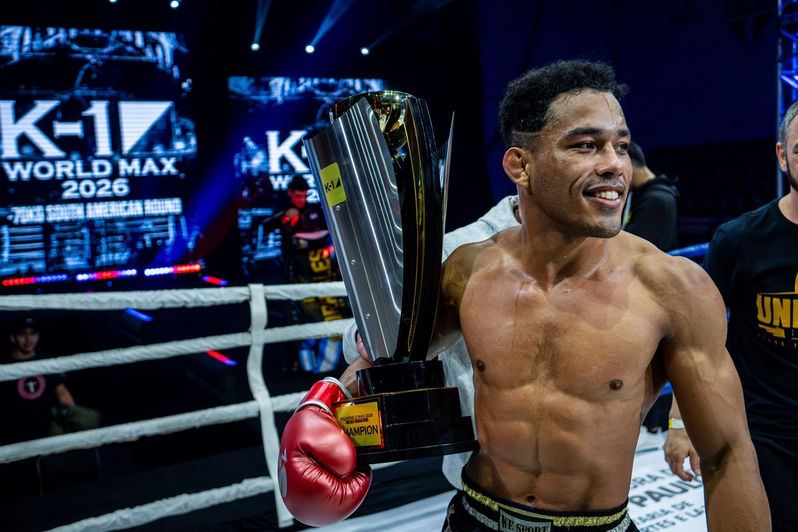 K-1MAXブラジル予選で優勝したコリセウ