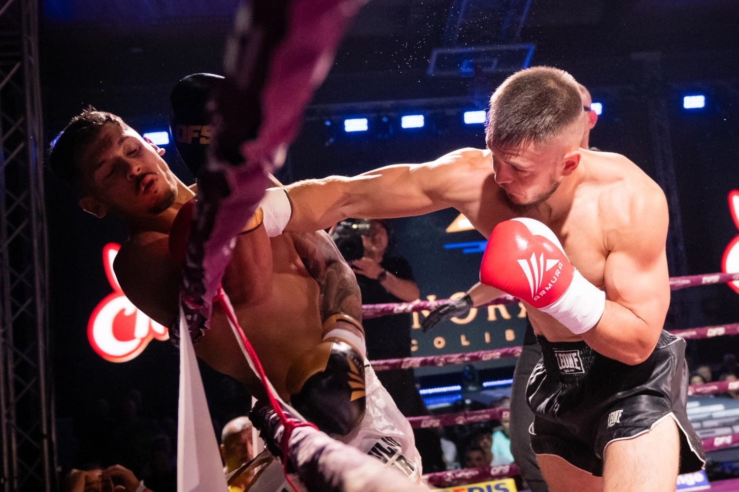 決勝もコルコデルがパワーで圧勝