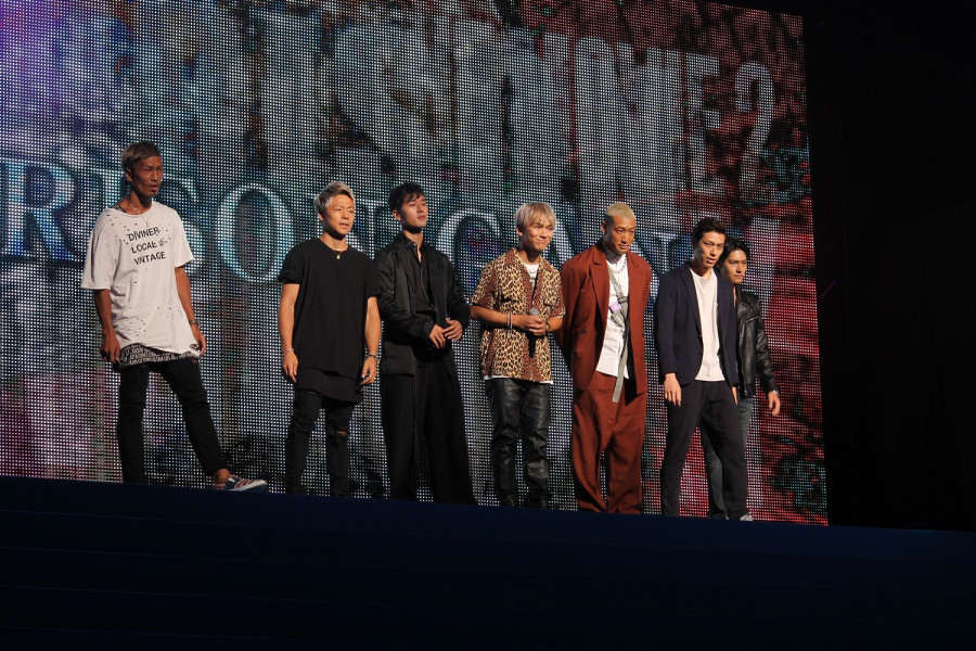 映画 High Low The Movie2 End Of Sky 完成披露プレミアイベントにk 1フェザー級王者 武尊 城戸康裕も登場 K 1公式サイト 立ち技格闘技イベント K 1 Japan Group