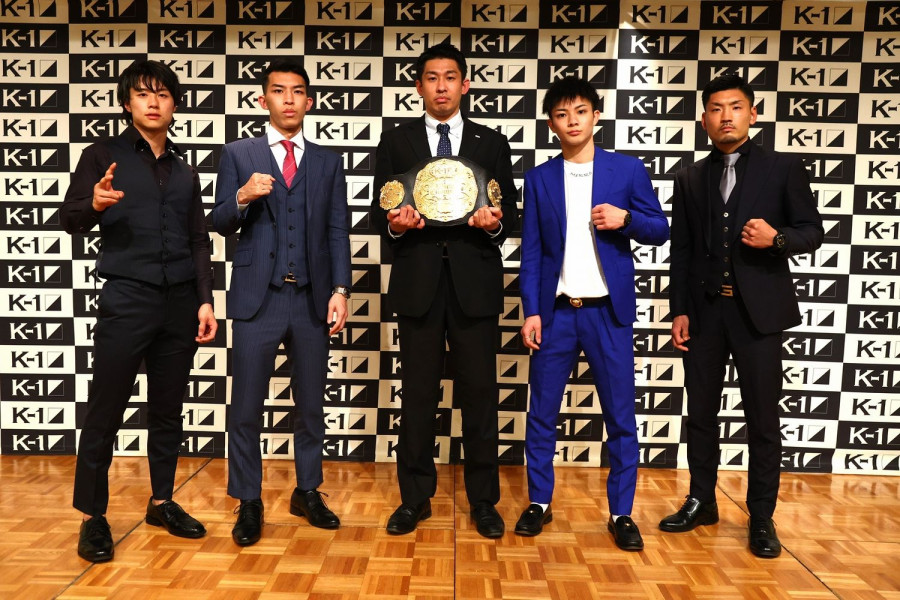 K 1 World Gp 2 27 日 東京 第3代スーパー バンタム級王座決定トーナメント開催 玖村将史 金子晃大 佐々木洵樹 璃明武の出場が決定 この階級で一番強いと自分で分かっているので それを証明するだけです 玖村 K 1公式サイト 立ち技格闘技イベント K 1